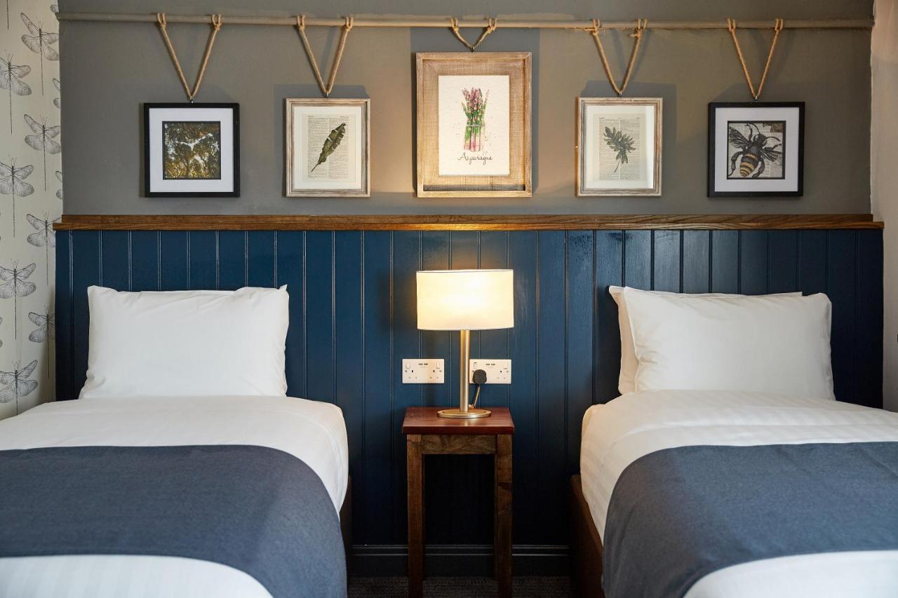 Kings Head By Chef & Brewer Collection Hotel Masham Exterior photo