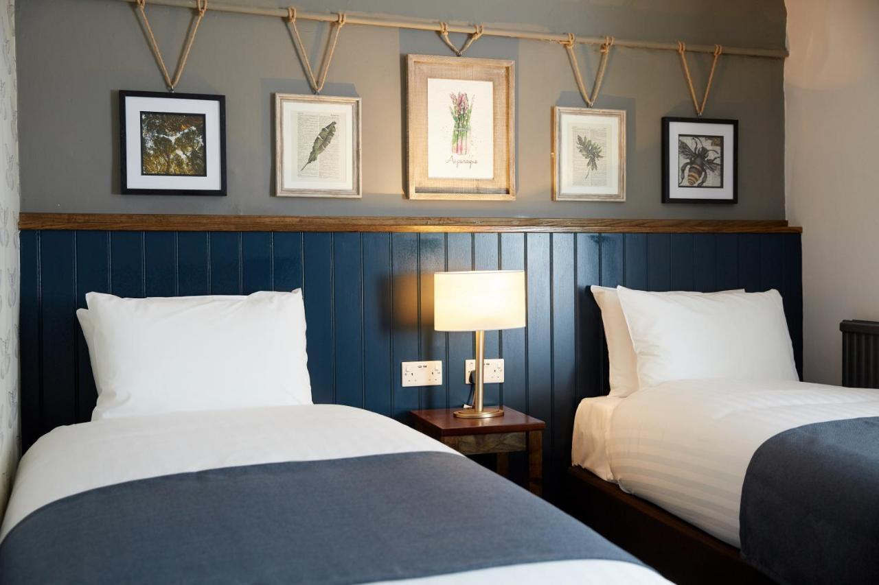 Kings Head By Chef & Brewer Collection Hotel Masham Exterior photo